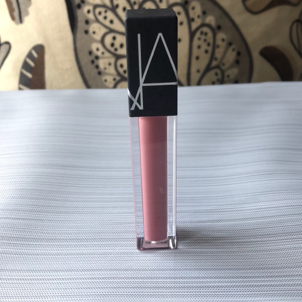 Nars Velvet Lip Glide in color Bound